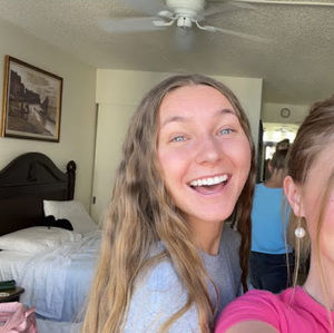 Meet your Posher, Savannah